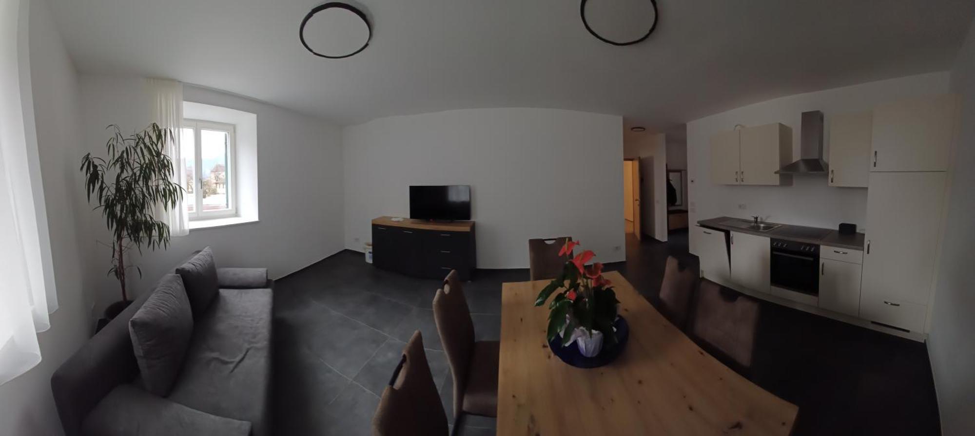 Lanziner Apartments เองญา ภายนอก รูปภาพ